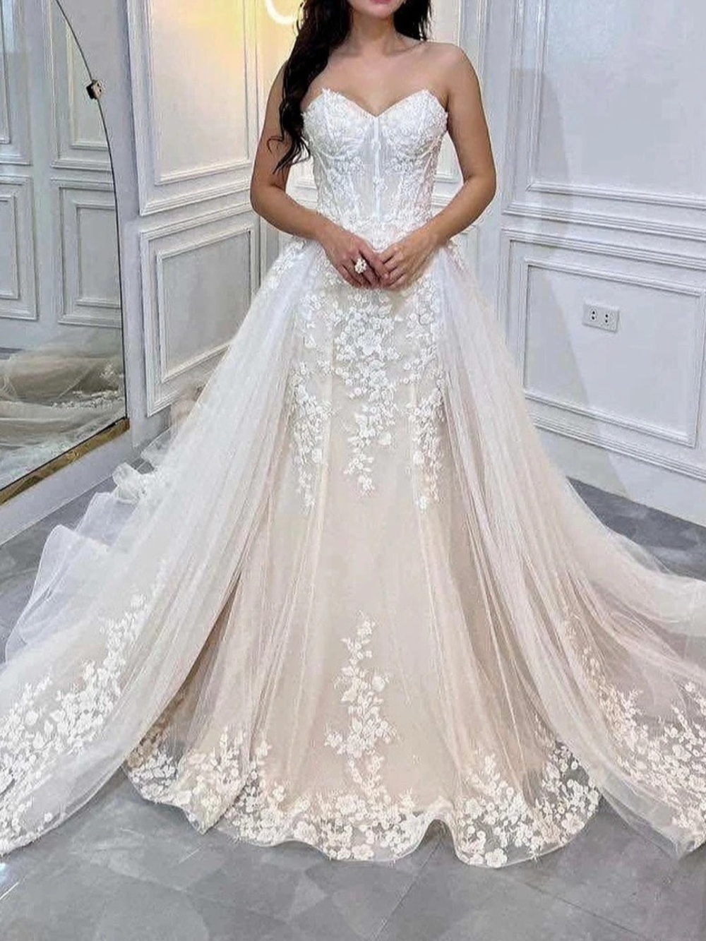 Premium 2-in-1 Convertible Wedding Dress Detachable Train Mermaid Gown